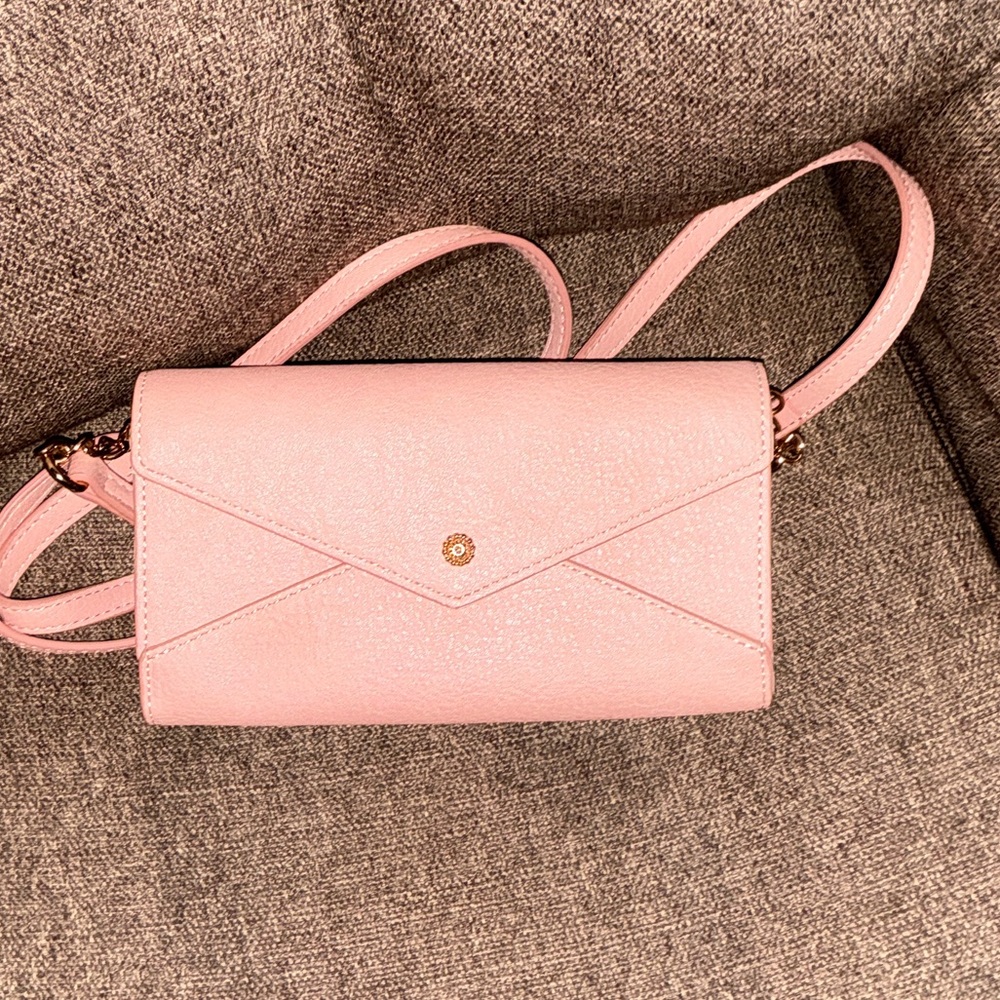 Lauren Conrad Pink Crossbody Wallet